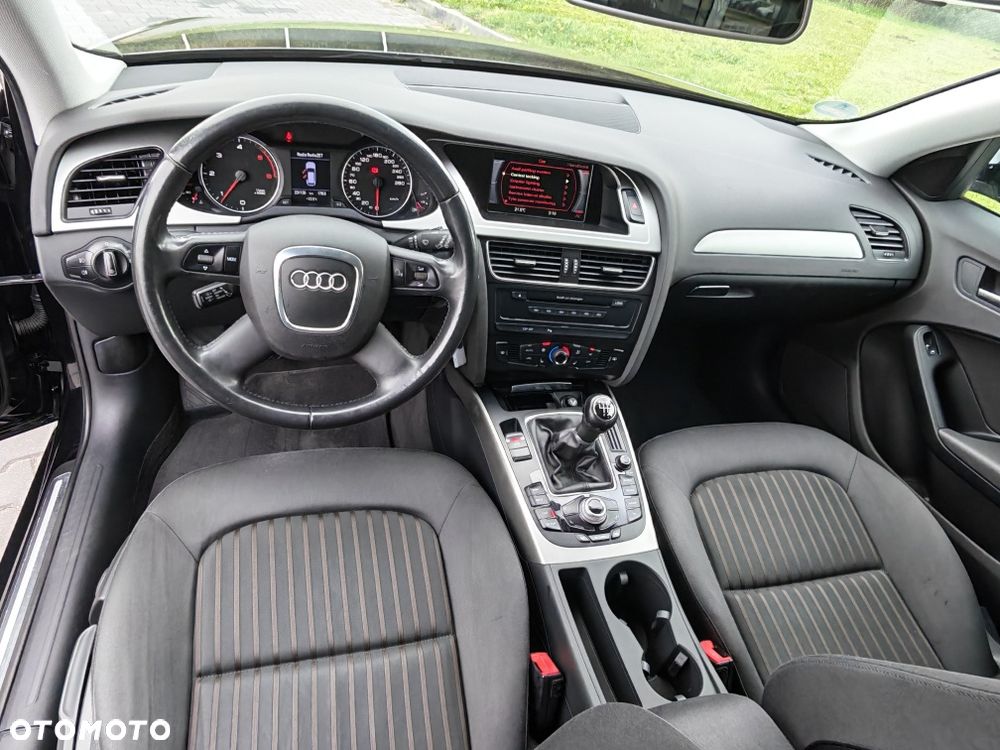 Audi A4 Avant - 13
