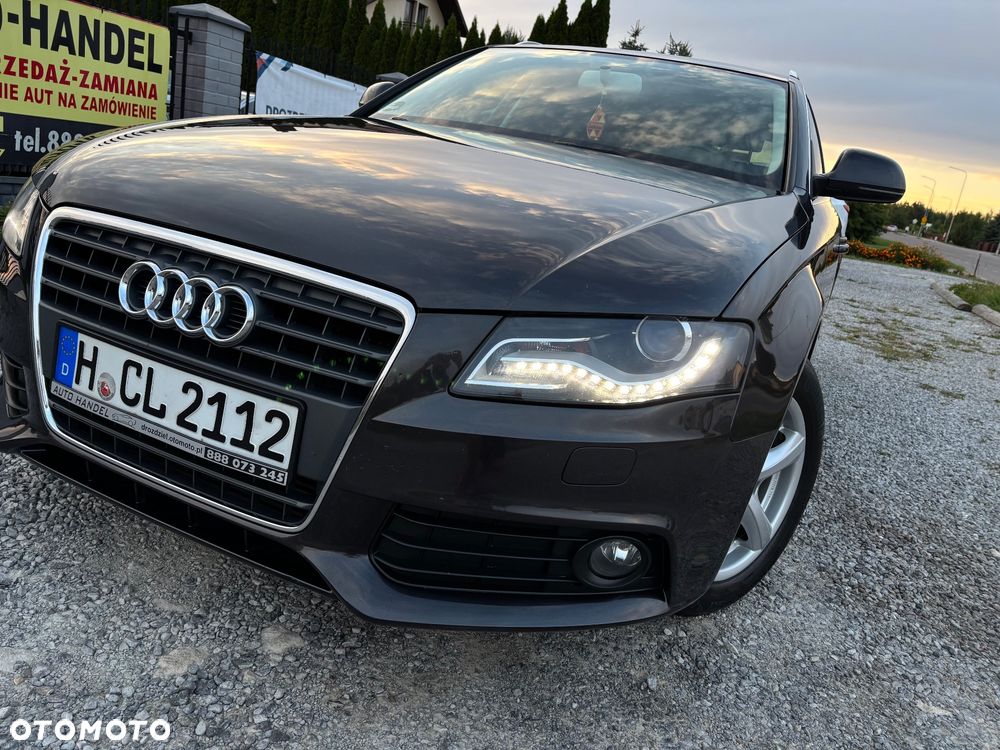 Audi A4 Avant - 4