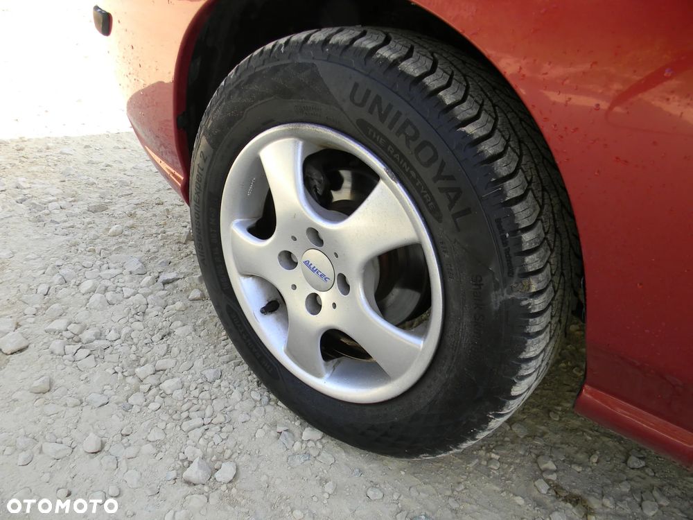 Suzuki Liana 1.6 - 17
