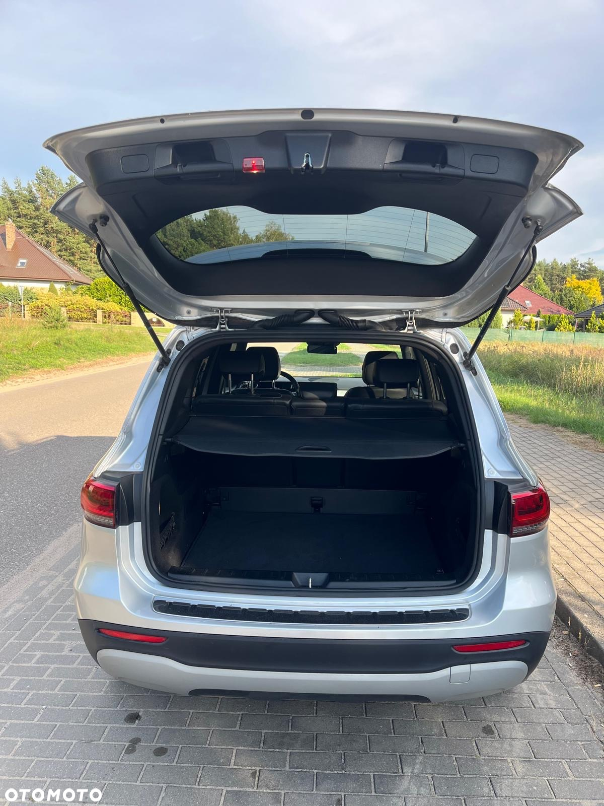 Mercedes-Benz GLB 200 d 8G-DCT - 7