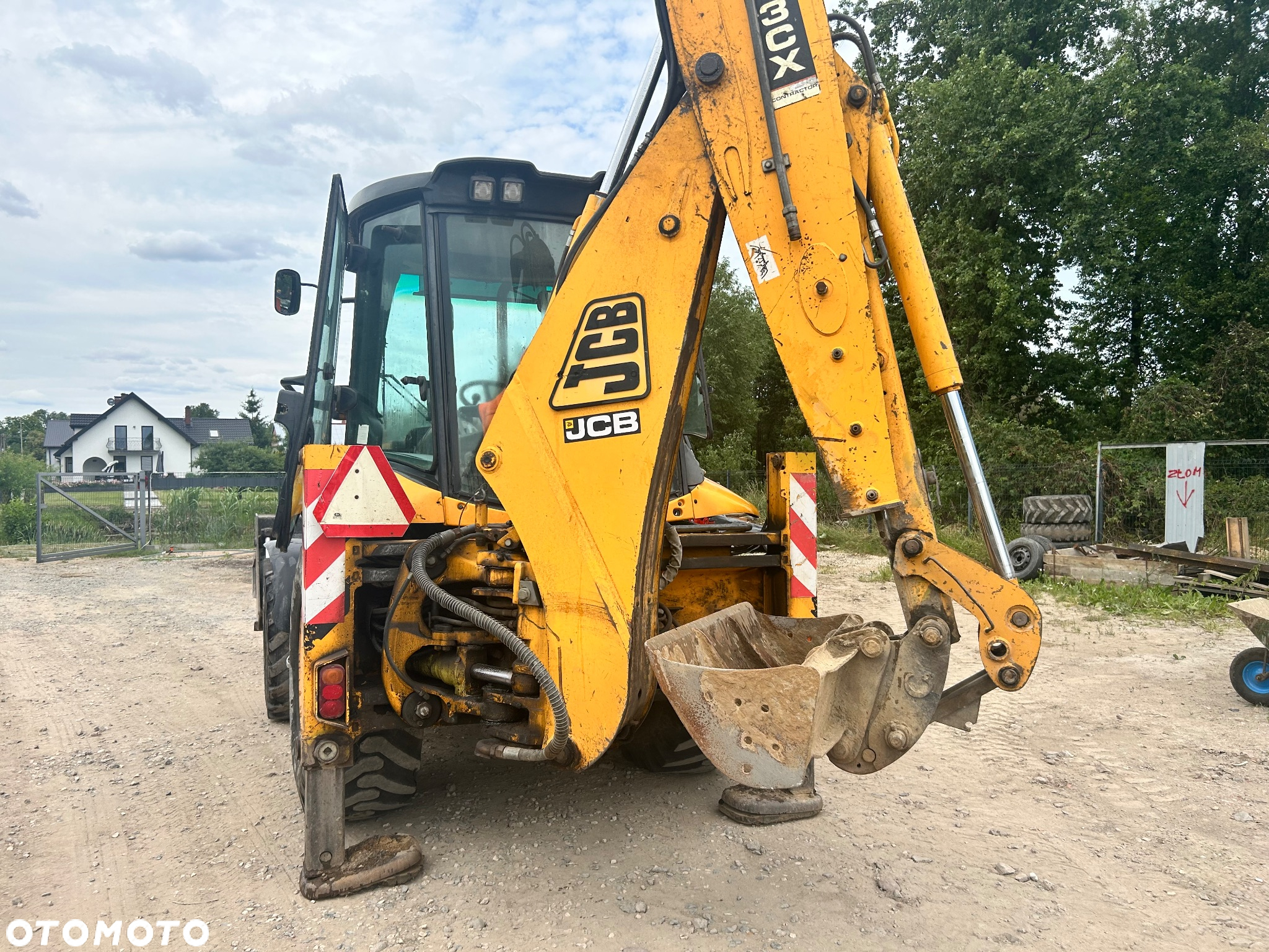 JCB 3xc - 2