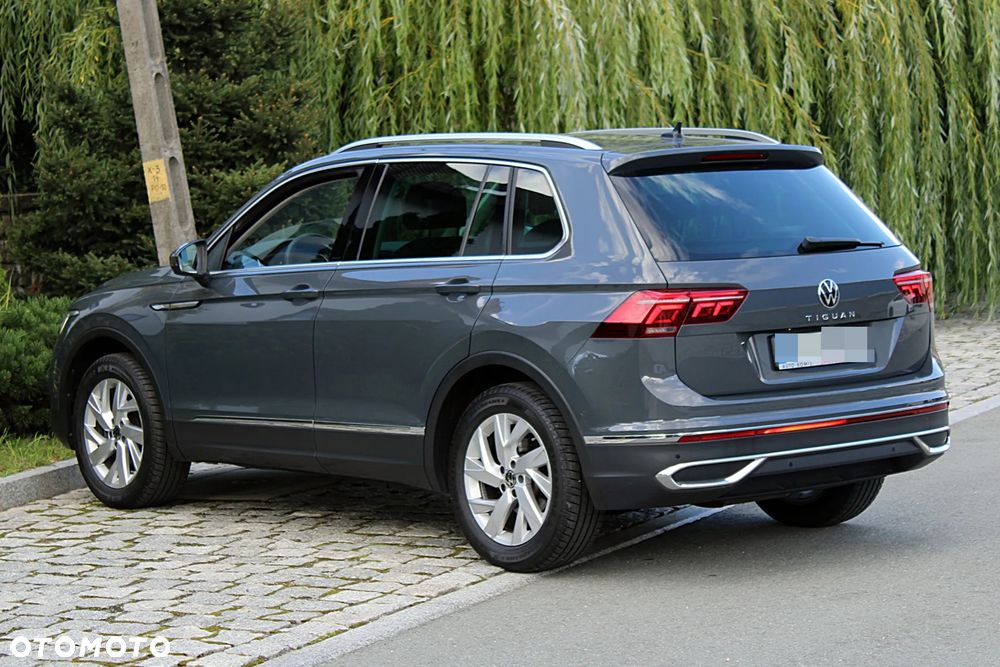 Volkswagen Tiguan - 10