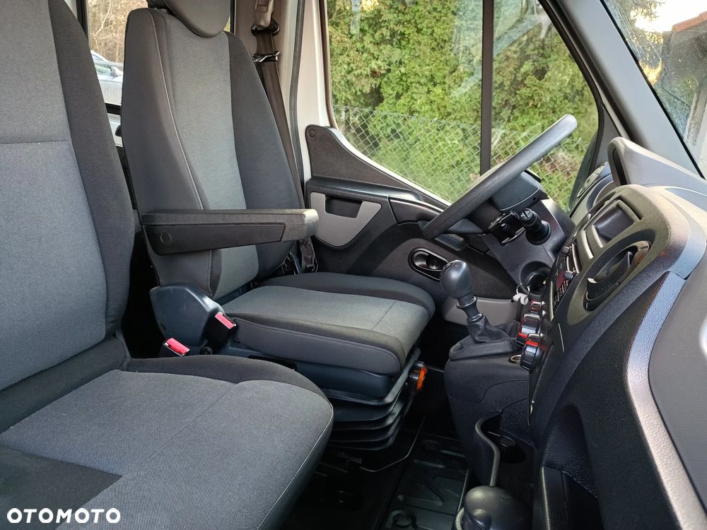 Renault Master - 11
