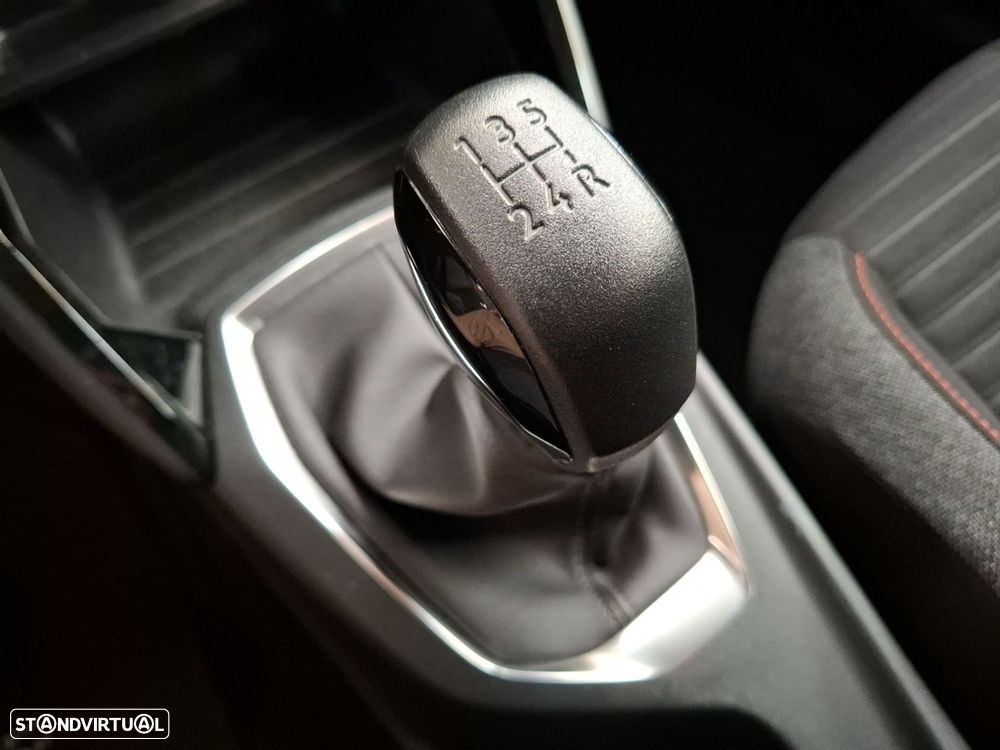 Peugeot 208 1.2 PureTech Active Pack - 19