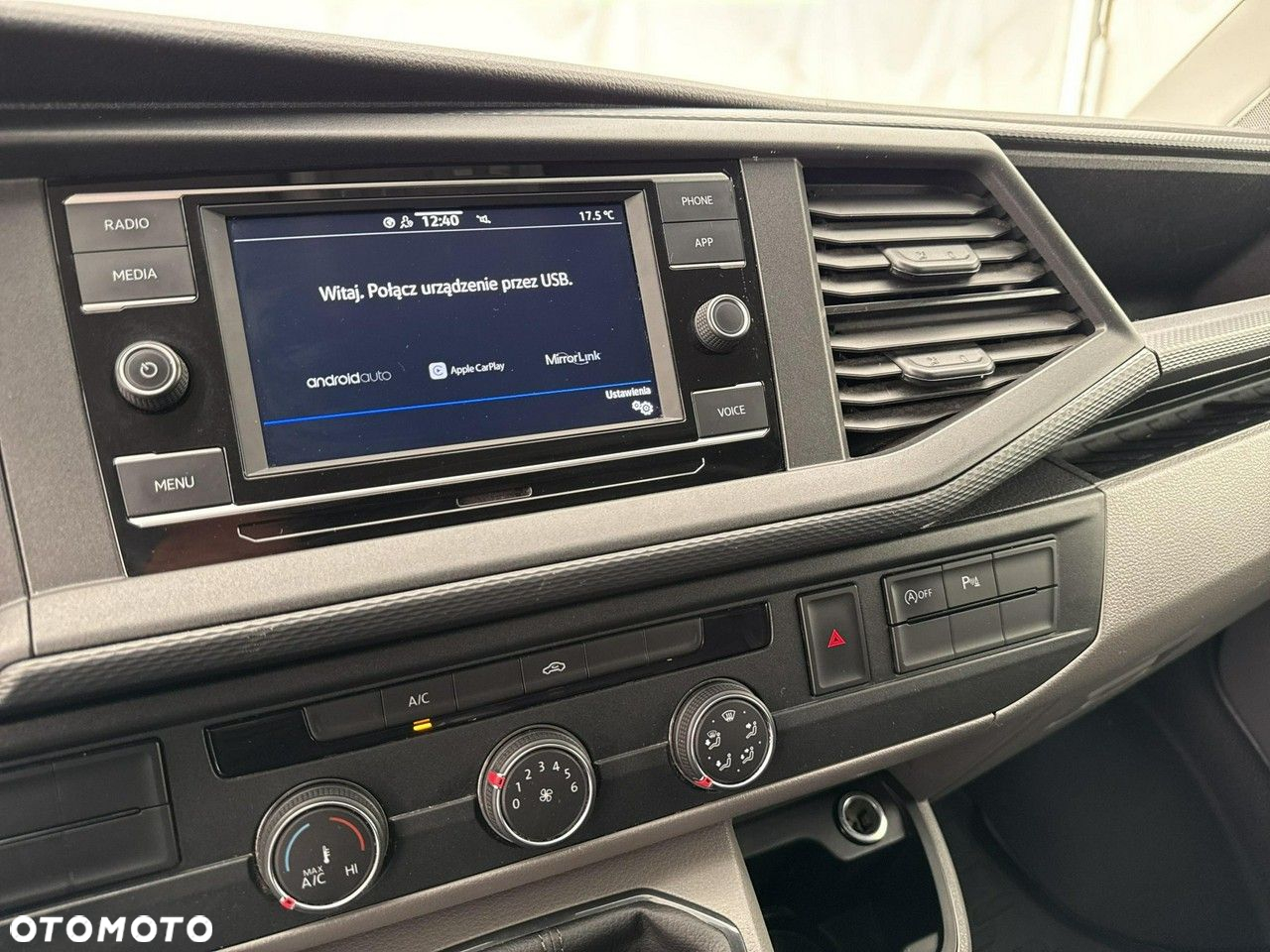 Volkswagen Transporter - 21