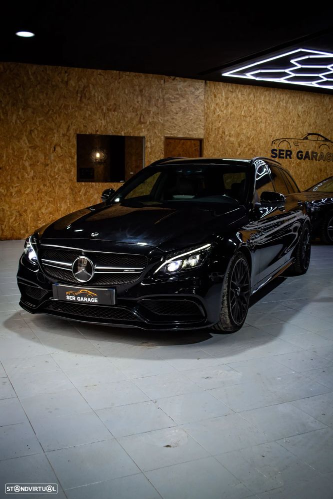 Mercedes-Benz C 63 AMG S - 23