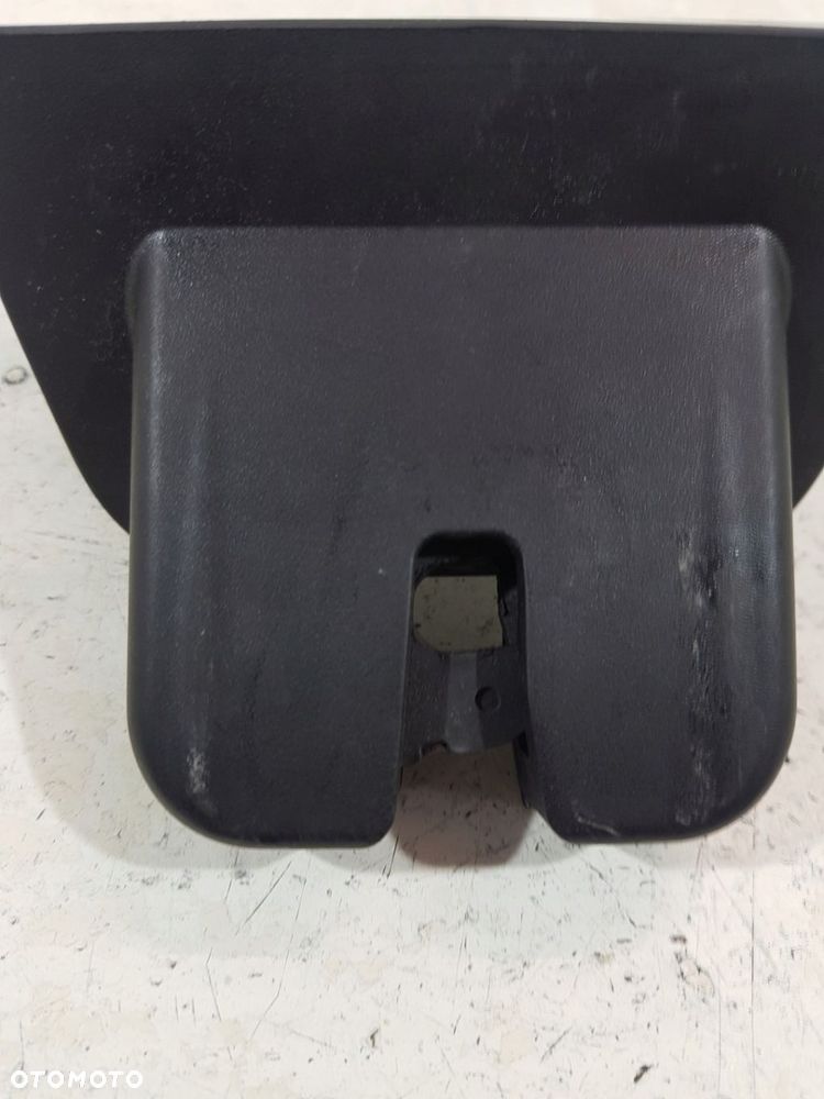 ZAMEK KLAPY BAGAŻNIKA 8P4827505C AUDI A3 8P LIFT EUR 08r 5D - 7