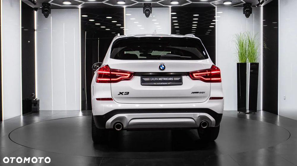 BMW X3 xDrive20i GPF Business Edition - 5