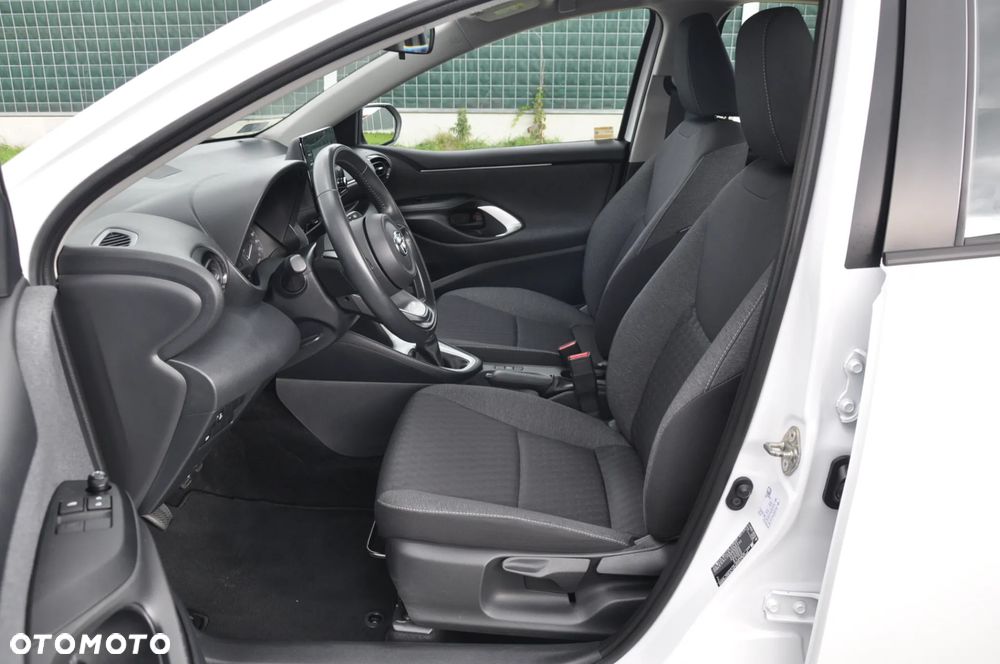 Toyota Yaris 1.5 Comfort - 16