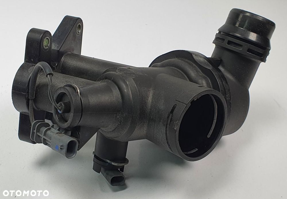 OBUDOWA TERMOSTATU JAGUAR XE X760 2.0D G4D3-8575-AD - 2