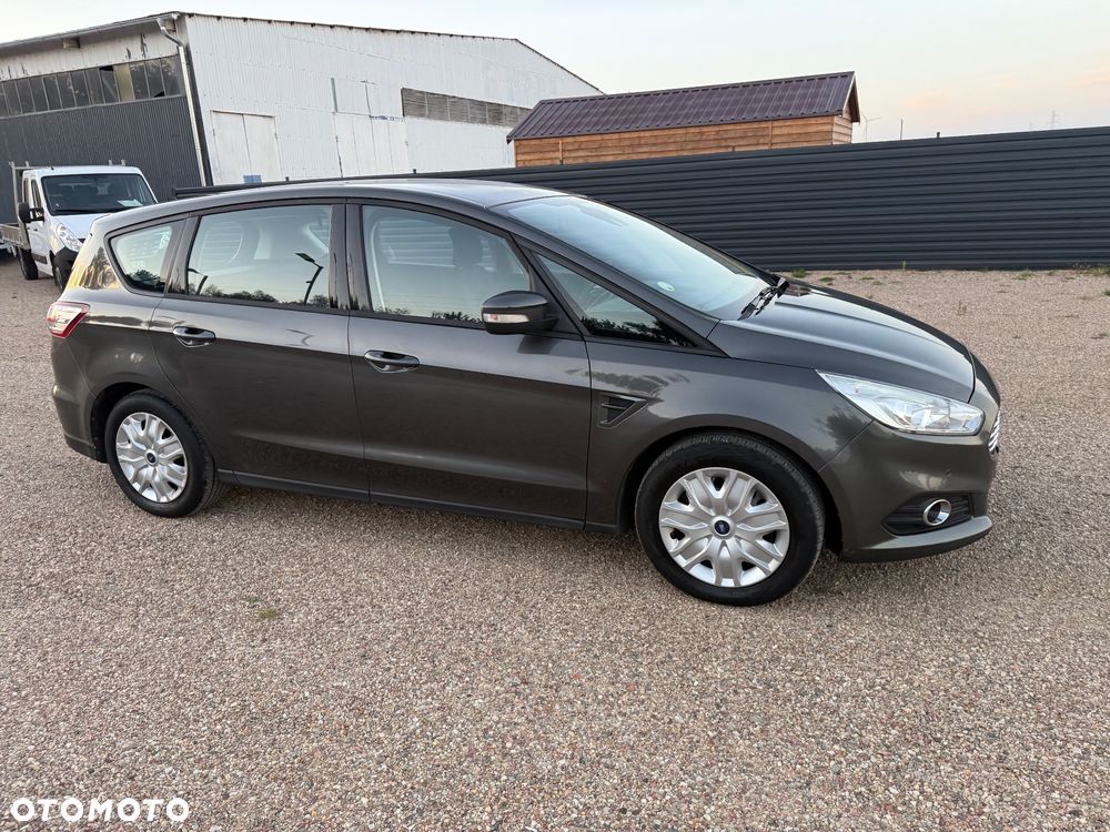 Ford S-Max 2.0 TDCi Trend - 15