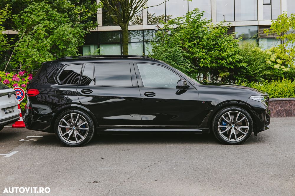 BMW X7 M50d - 9
