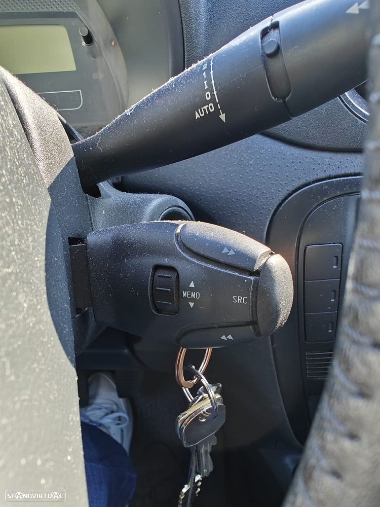 Citroën C3 Pluriel 1.4 - 8