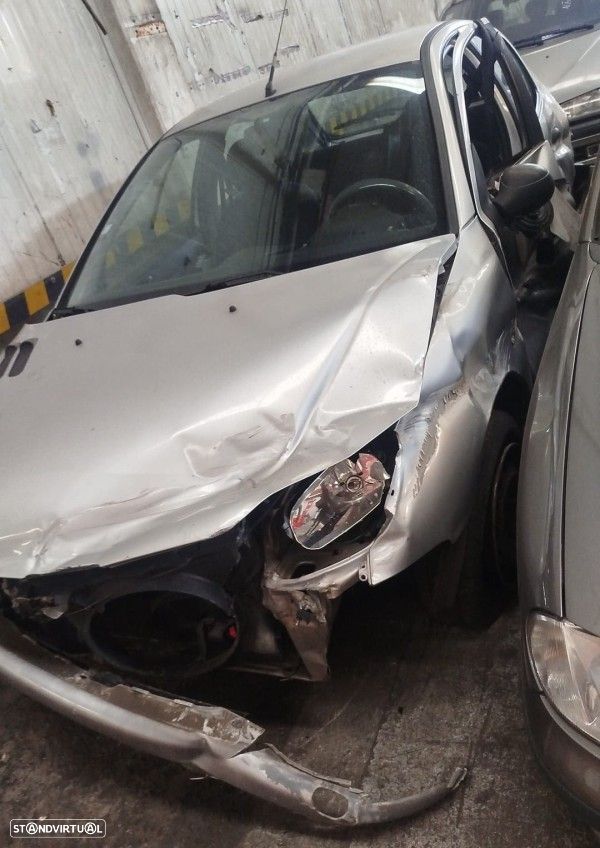Para Peças Peugeot 206 Hatchback (2A/C) - 3