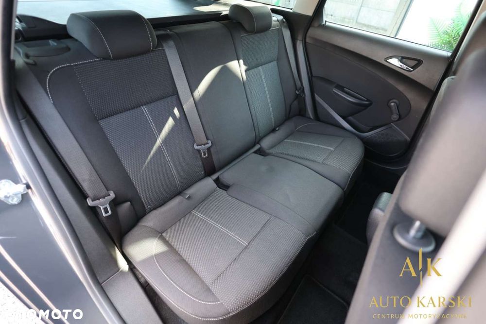 Opel Astra - 30
