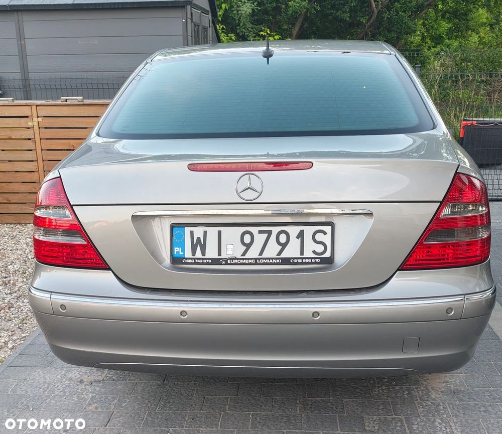 Mercedes-Benz Klasa E - 11