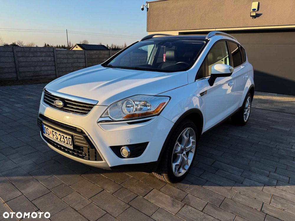 Ford Kuga - 1