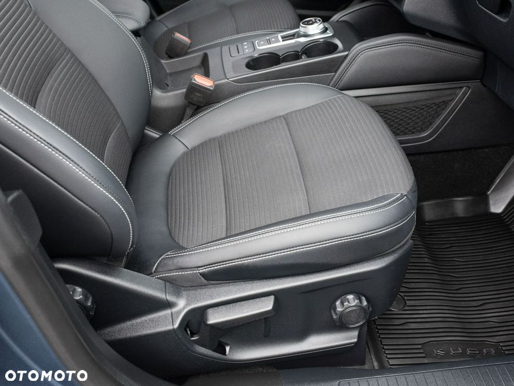 Ford Kuga 2.5 FHEV AWD Titanium X - 31