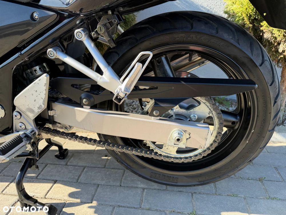 Suzuki Bandit - 32