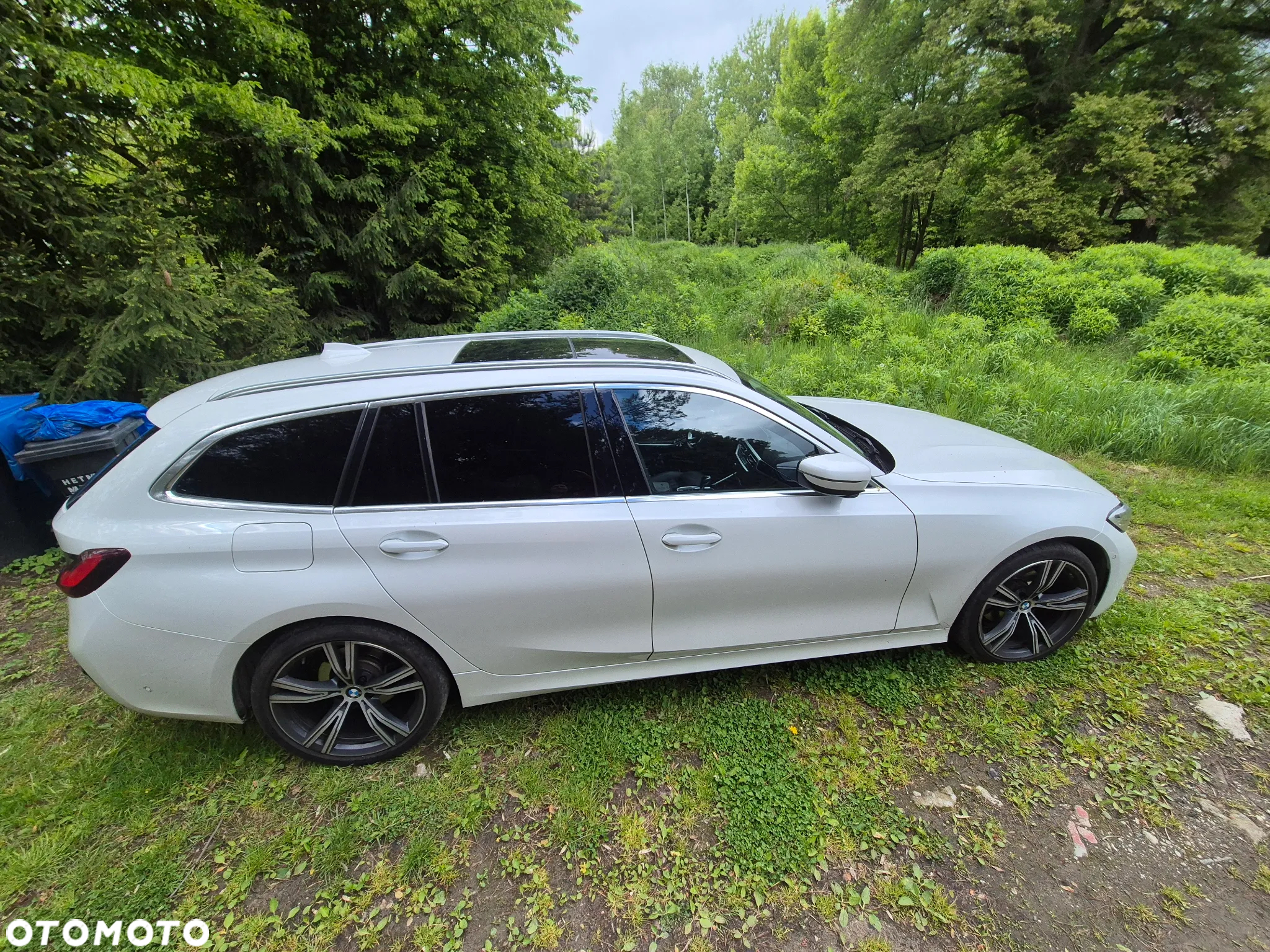 BMW Seria 3 320d Luxury Line - 23