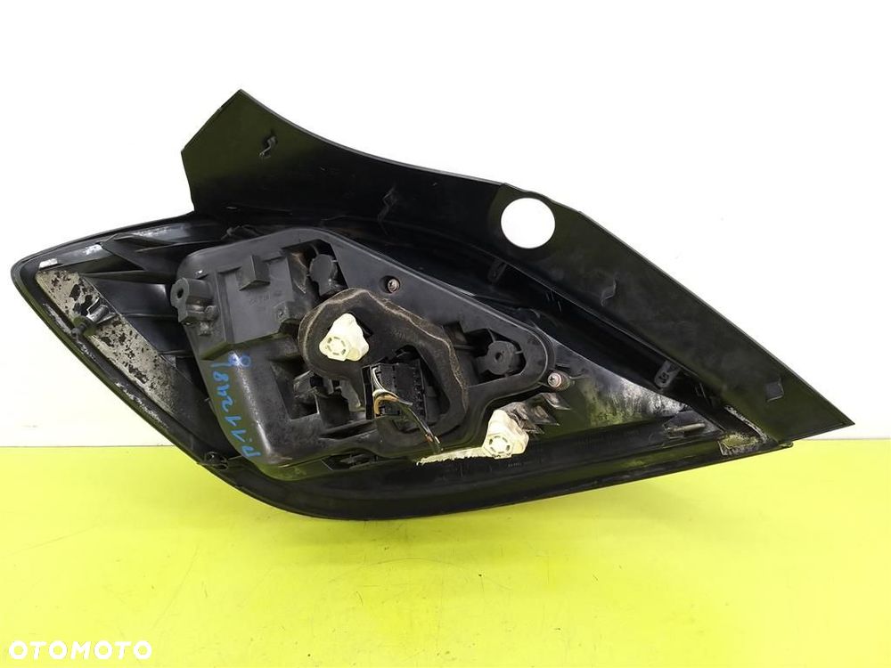 Lampa prawa tylna tył Opel Astra III H 2004-2013 00865302 13252446 ORYGINAŁ - 5