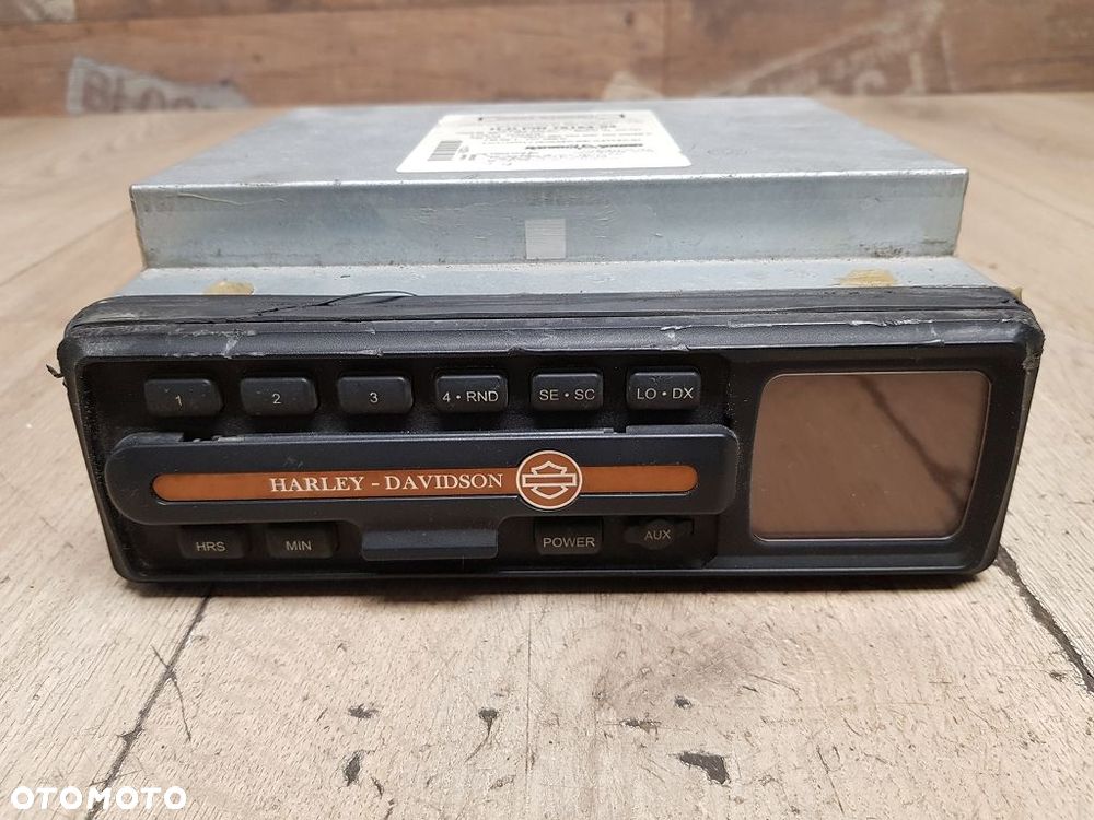 Radio Harley Davidson Touring 76164-04 - 3