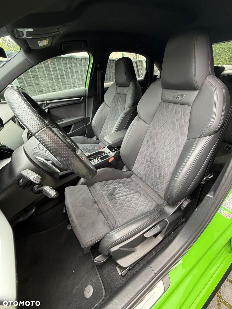 Audi RS3 Limousine - 15