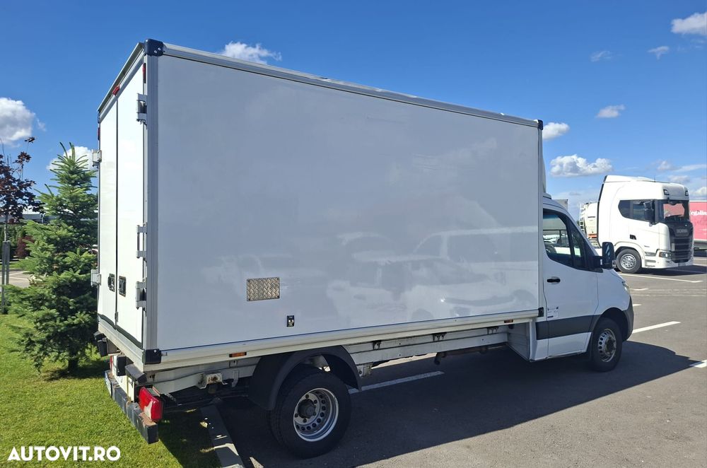 Mercedes-Benz SPRINTER - 3