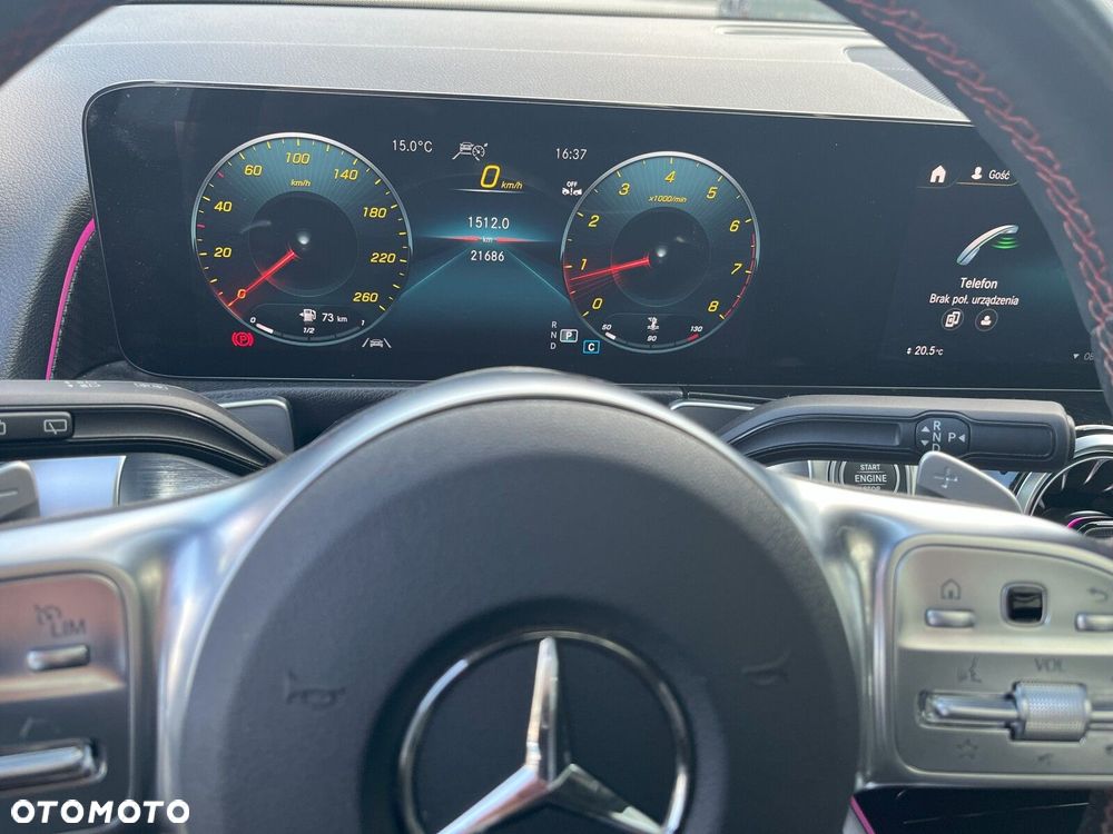 Mercedes-Benz GLB - 15