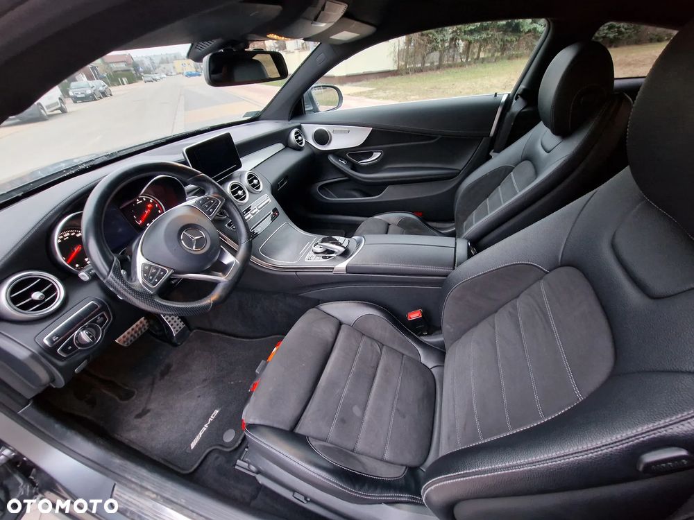 Mercedes-Benz Klasa C 200 4-Matic 9G-Tronic - 15