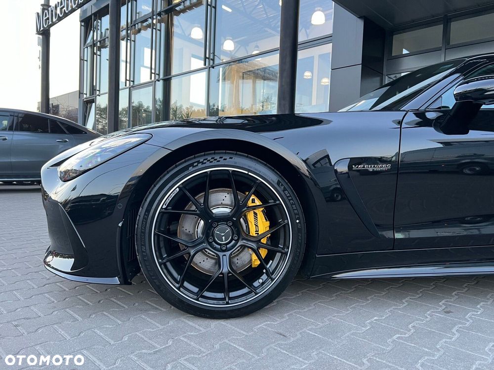 Mercedes-Benz AMG GT 63 4MATIC+ - 6