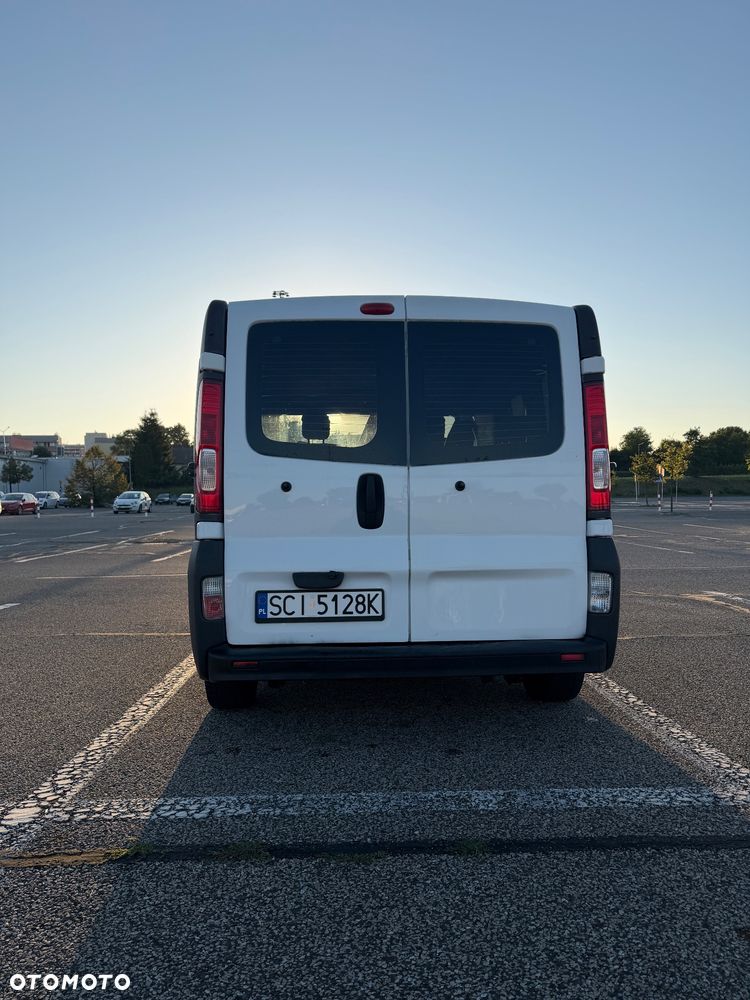 Renault Trafic - 6