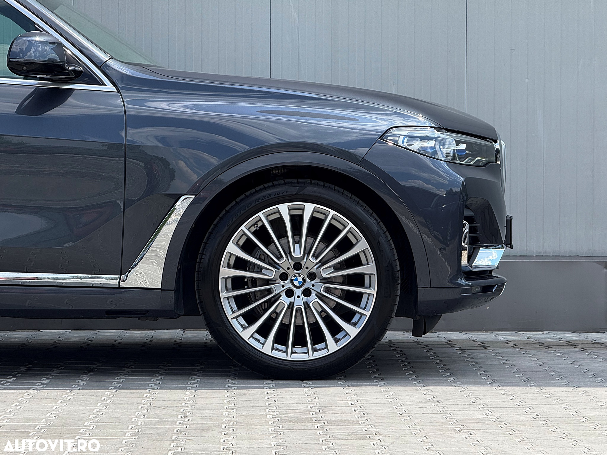 BMW X7 xDrive30d - 13