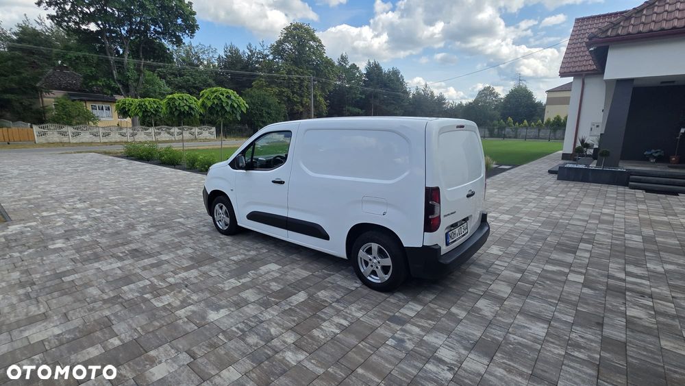 Citroën BERLINGO - 26