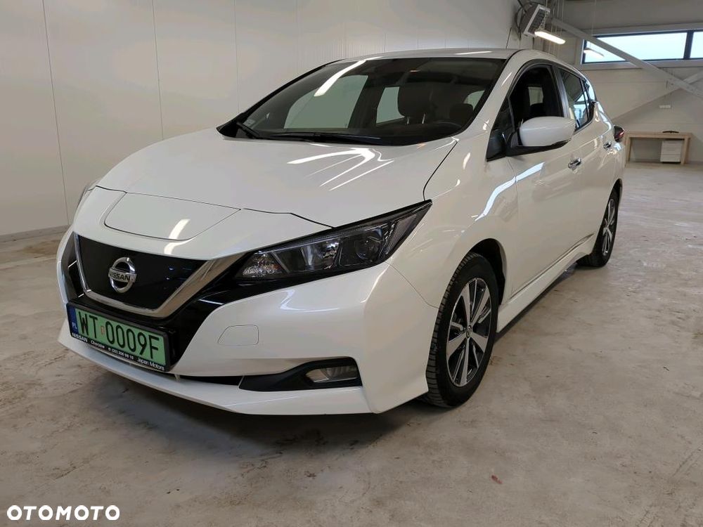 Nissan Leaf 40kWh Acenta (6.6 kW) - 1