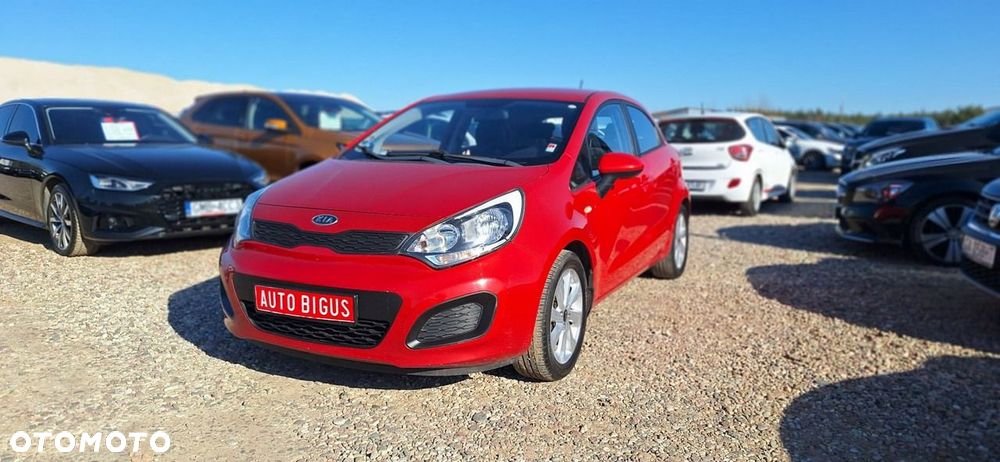 Kia Rio - 4