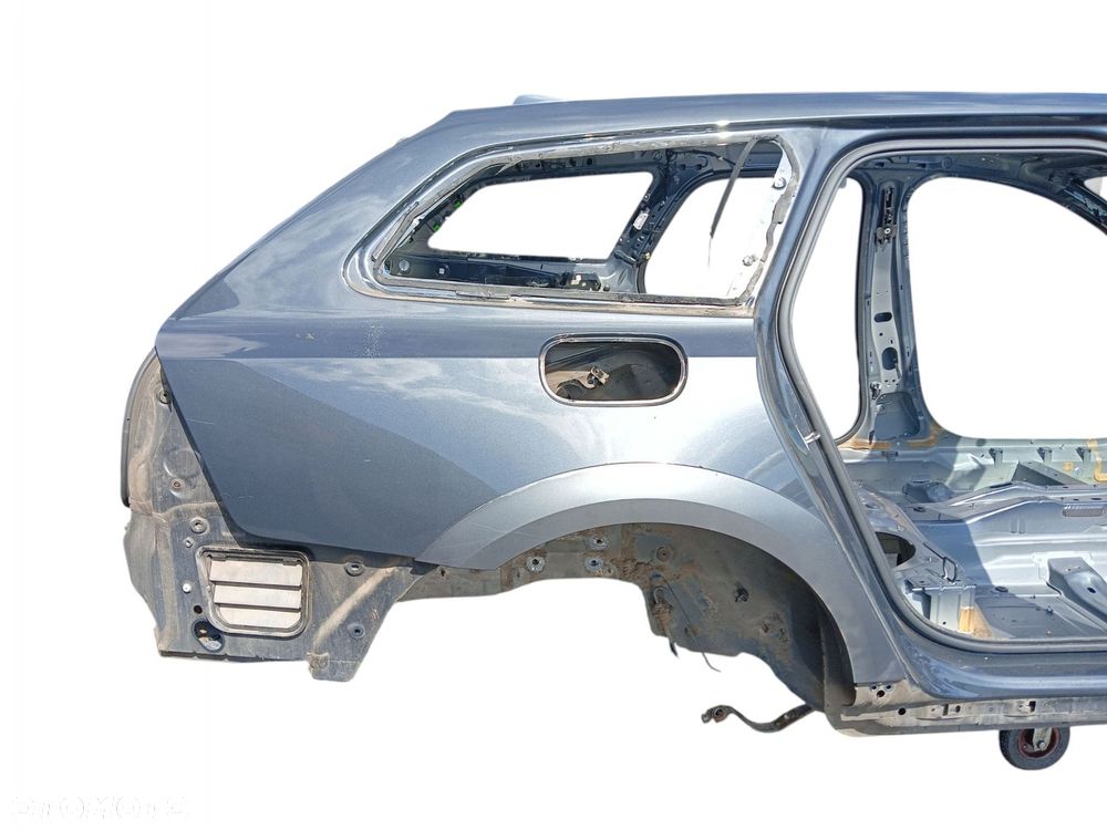 BŁOTNIK PRAWY TYŁ VOLVO V90 CC LAK: 492-46 (16-20) - 2