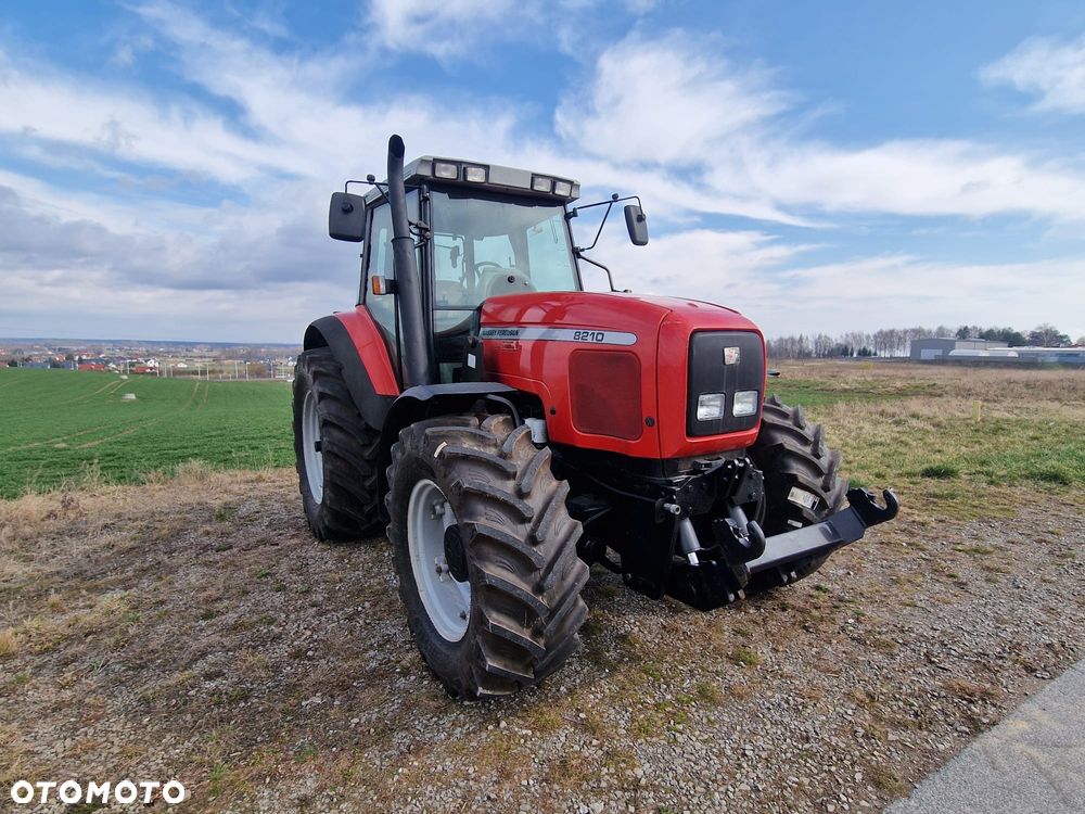 Massey Ferguson - 2