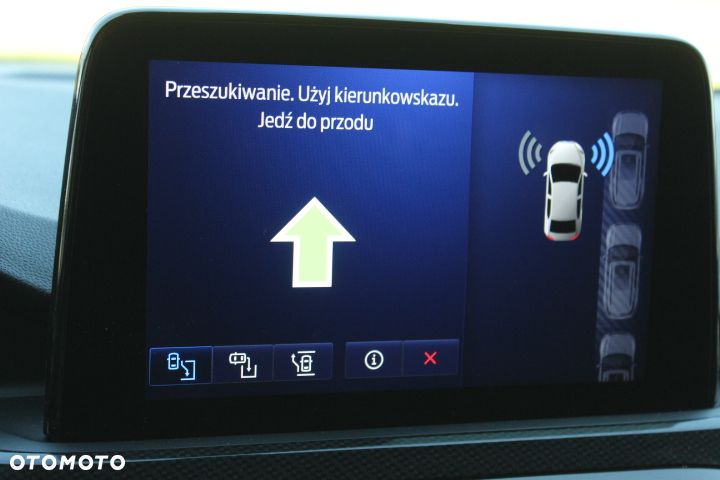 Ford Kuga 2.5P PHEV FWD ST-Line X - 22