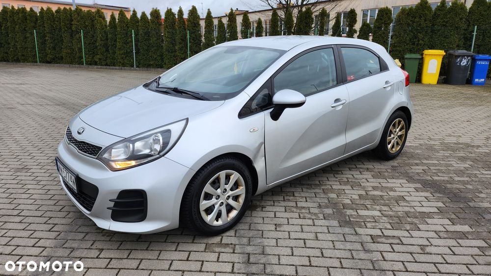 Kia Rio 1.4 crdi Business Line - 29