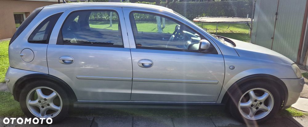 Opel Corsa 1.2 16V - 3