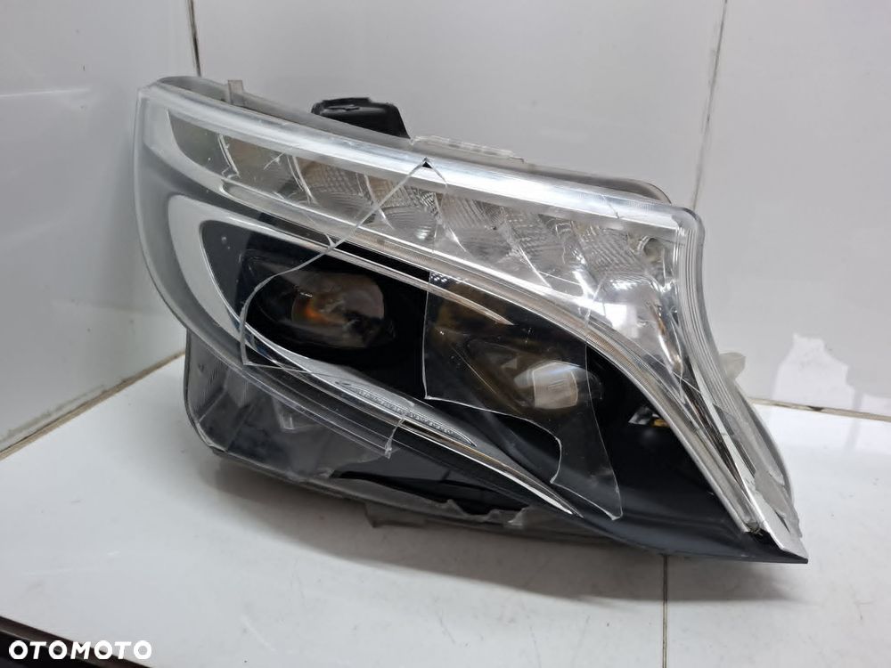 LAMPA PRZEDNIA PRZÓD PRAWA MERCEDES W447 VITO V KLASA FULL LED A4479064700 - 4