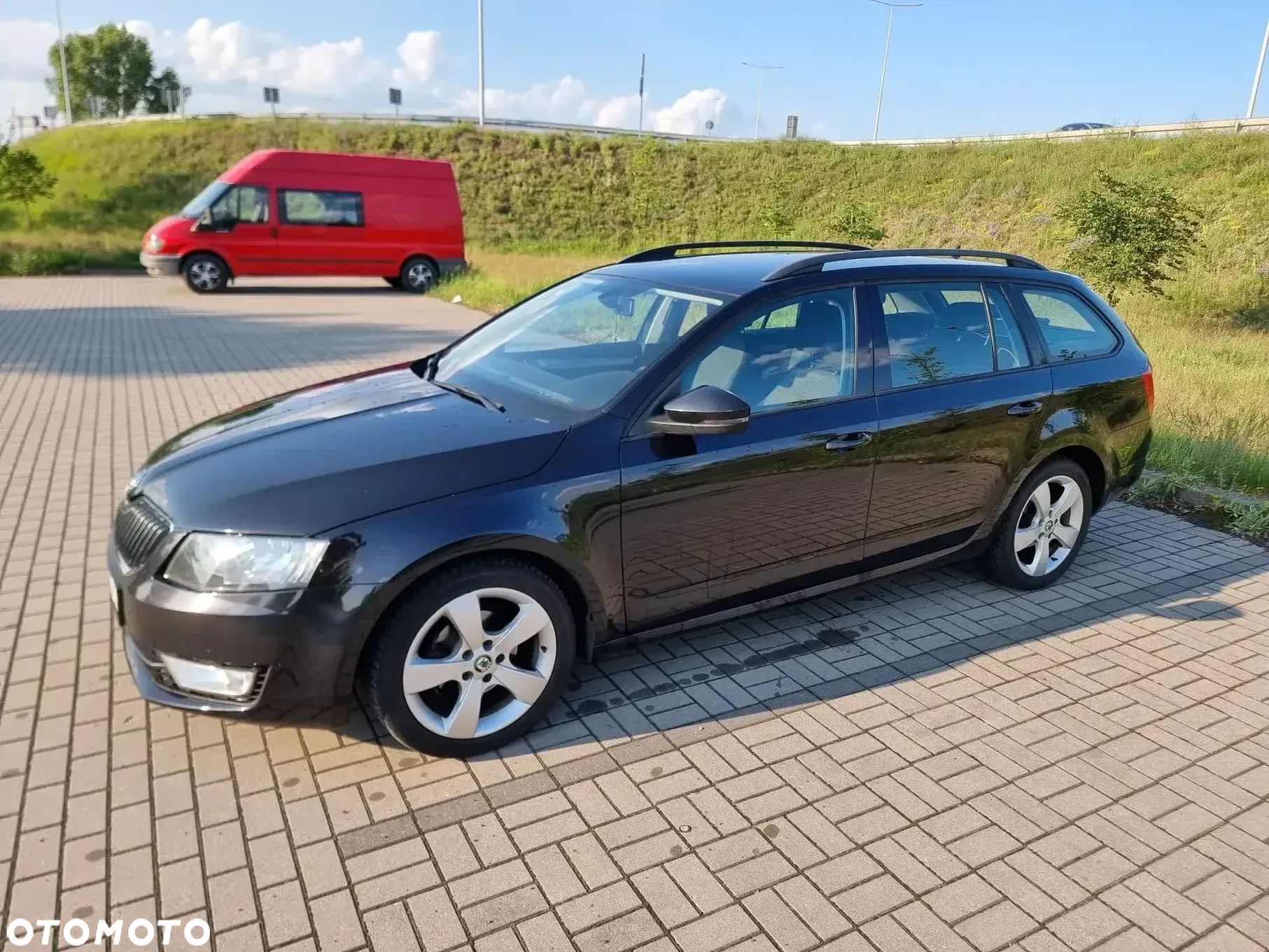Skoda Octavia 1.6 TDI Active DSG - 1