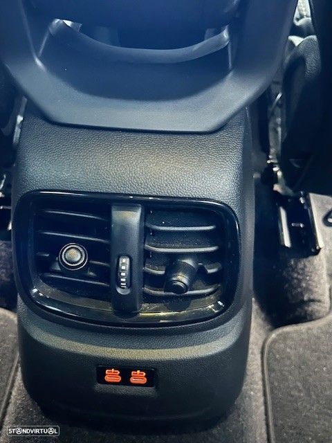 MINI Countryman One D Sport Edition - 16