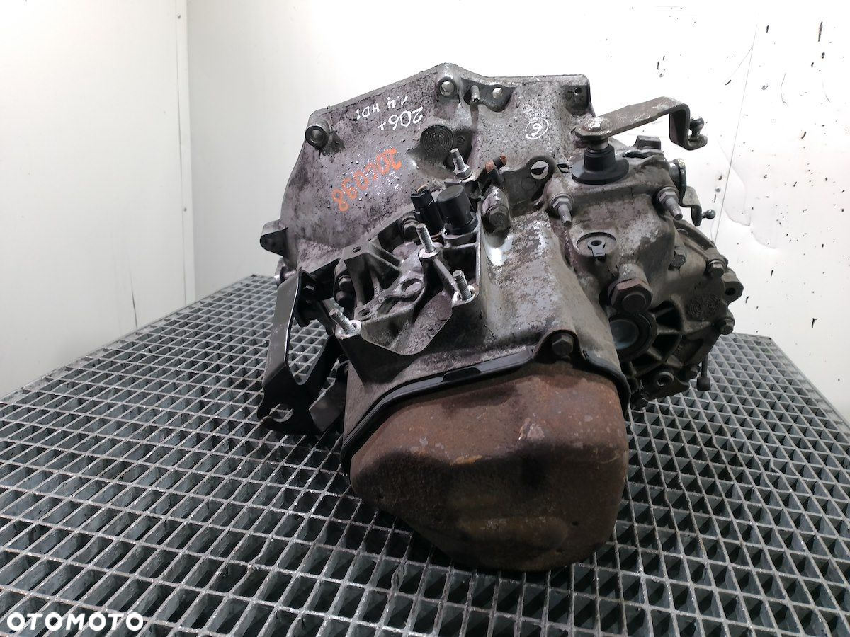 SKRZYNIA BIEGÓW MANUALNA PEUGEOT 206 PLUS 1.4  HDI 20CQ98 - 4