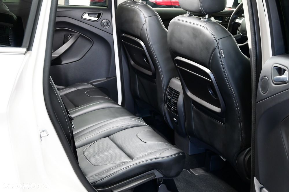 Ford Kuga 2.0 TDCi 4x4 Individual - 11