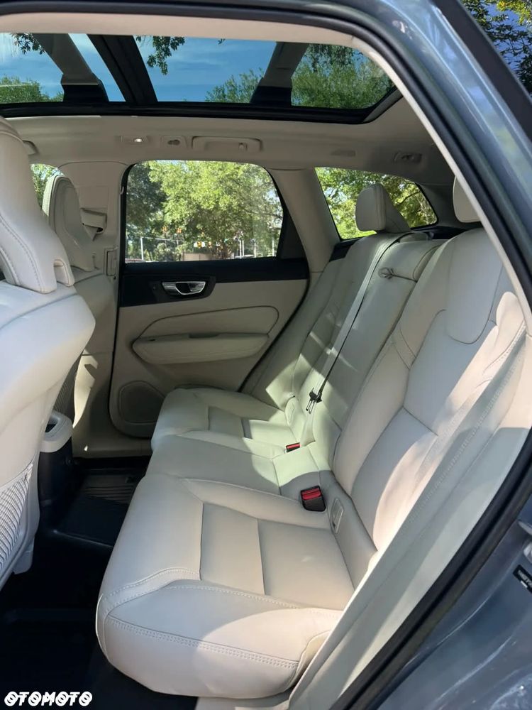 Volvo XC 60 B6 B AWD Geartronic Inscription - 17