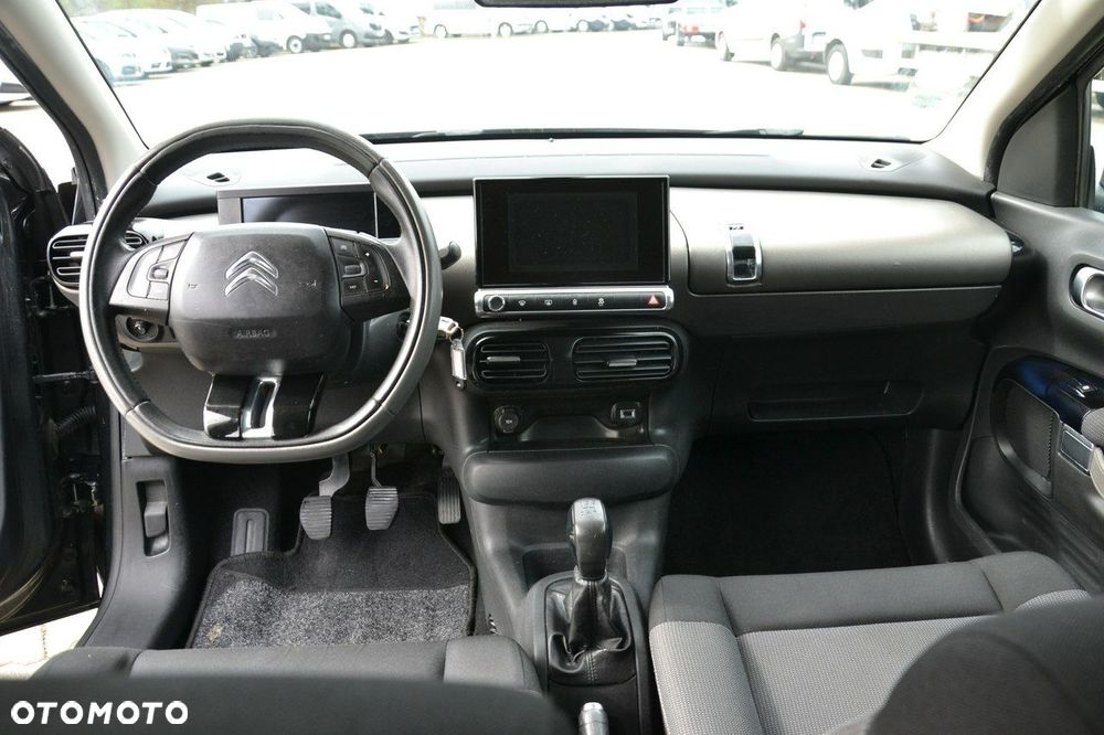 Citroën C4 Cactus - 17