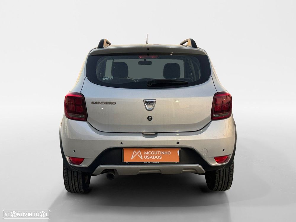 Dacia Sandero 0.9 TCe Stepway - 4