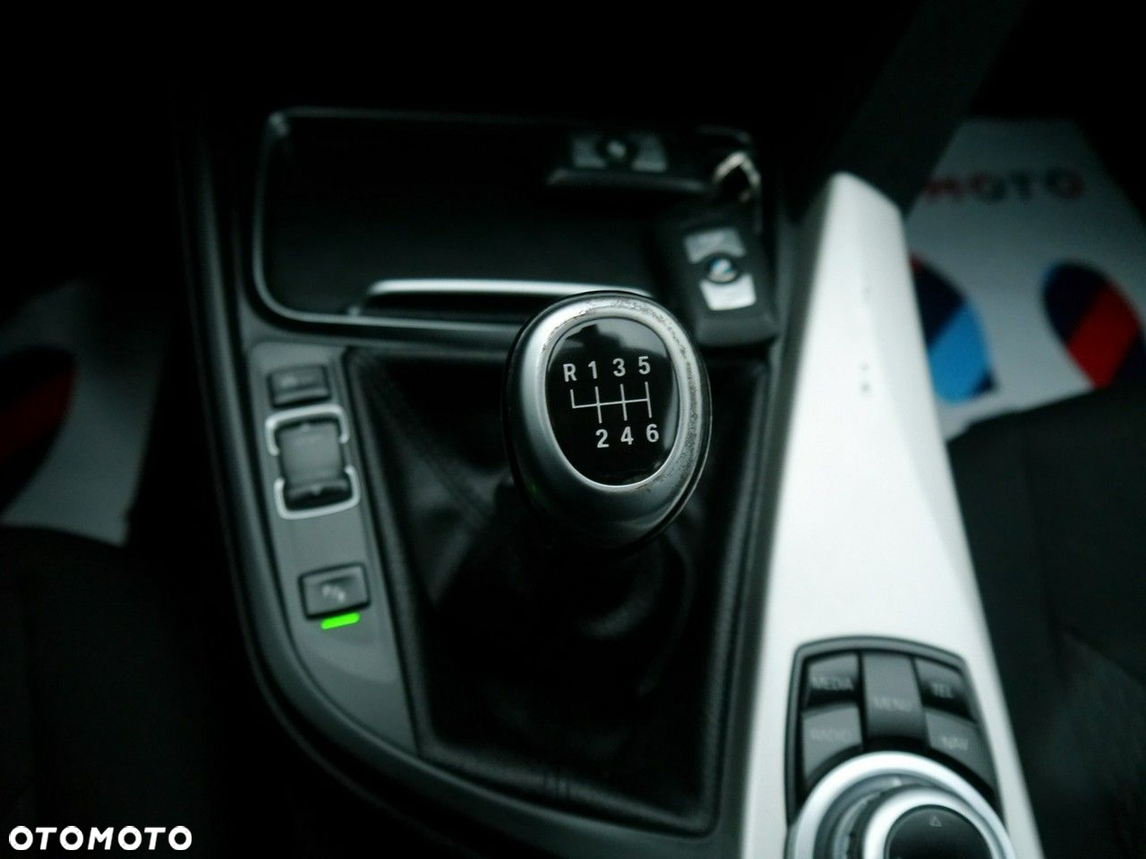 BMW Seria 3 318d Luxury Line - 25